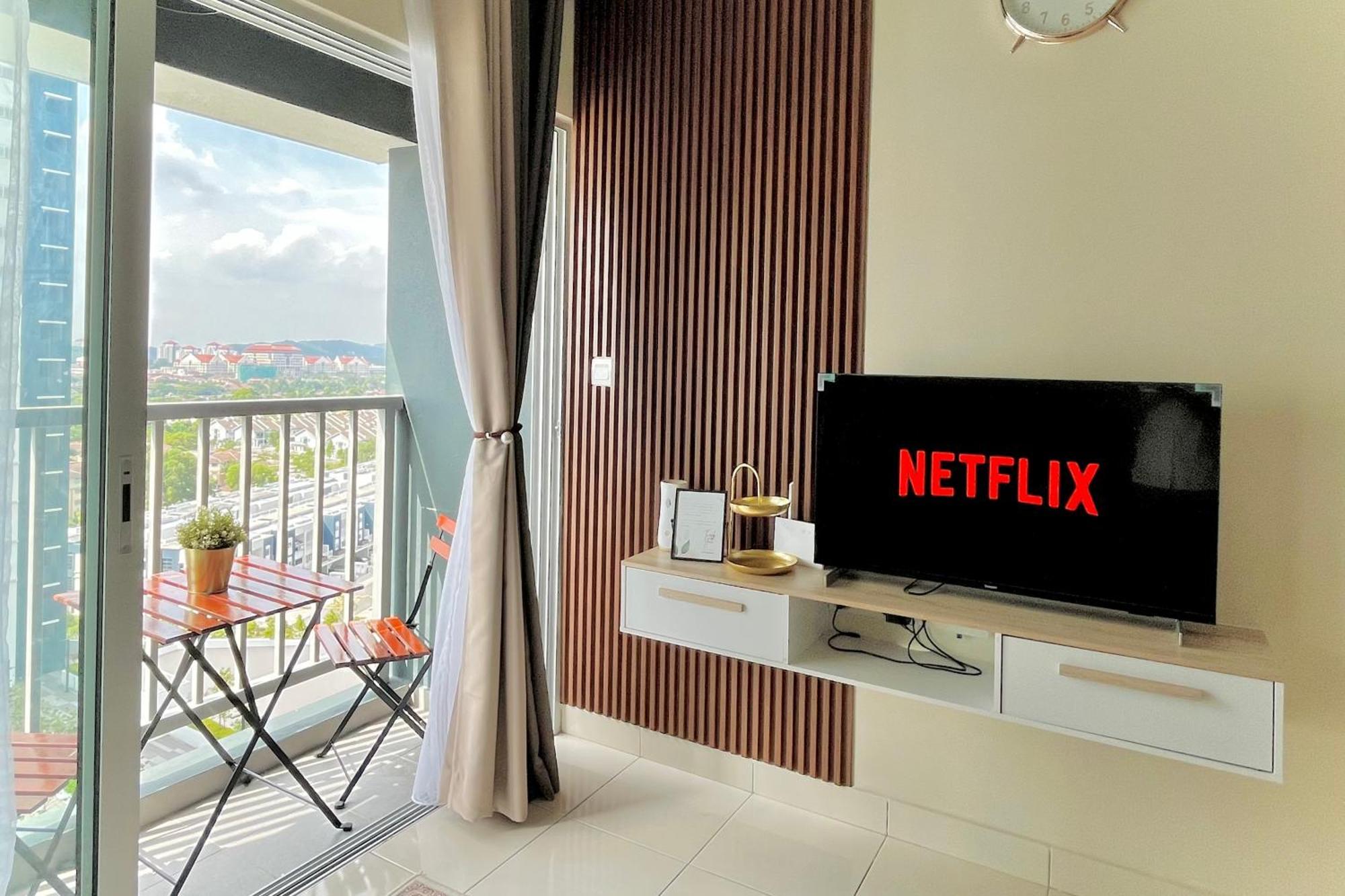 Alanis Suite With Netflix @ Klia Sepang Exterior photo
